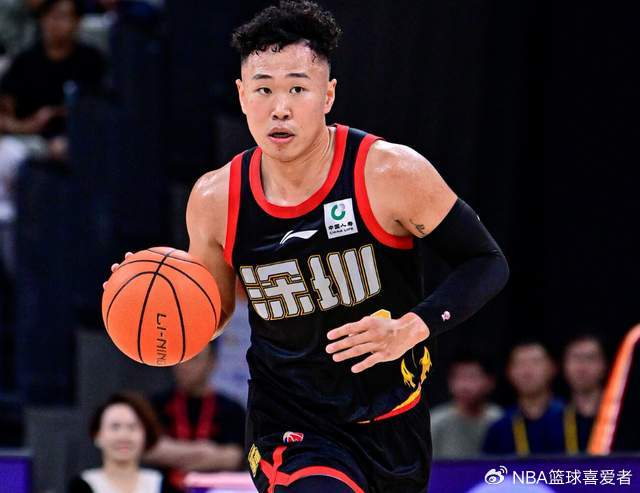 开云手机入口-17投狂砍32分5助！这才是CBA顶级得分手，郑永刚率队冲冠的杀手锏|深圳男篮|男篮|贺希宁|史密斯|浙江男篮_新浪体育_新浪新闻